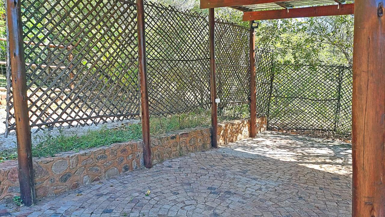 Loskop Serene Bush Cabin Winterkamp Екстер'єр фото